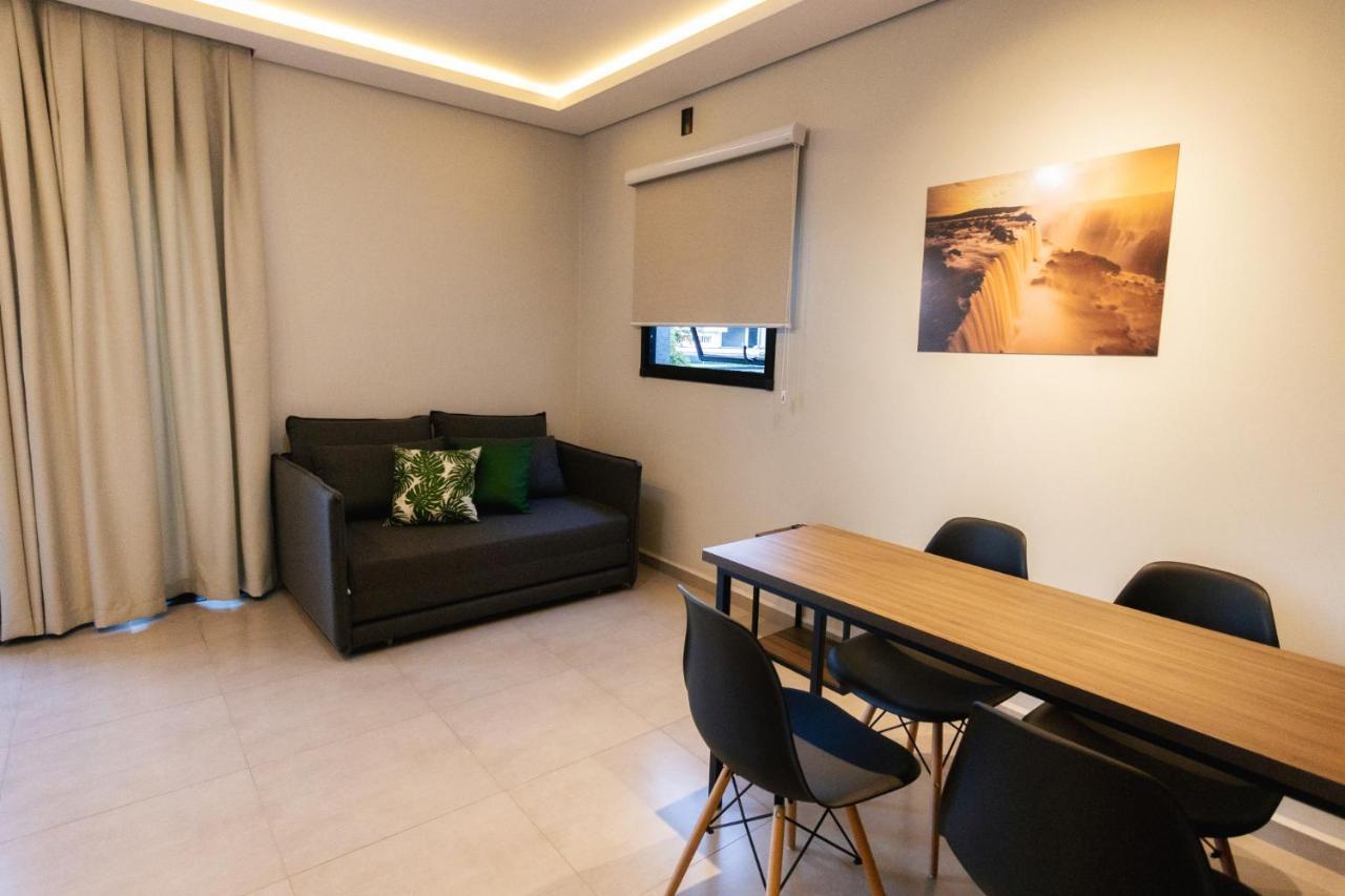 Апартаменти Tucasa Flats - Viva Uma Experiencia De Morador! Фос-ду-Іґуасу Екстер'єр фото