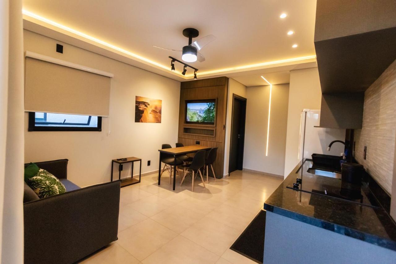 Апартаменти Tucasa Flats - Viva Uma Experiencia De Morador! Фос-ду-Іґуасу Екстер'єр фото